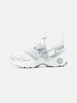 Sneakersy niskie Jordan