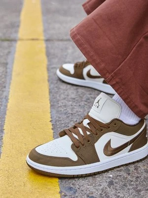 Zdjęcie produktu Sneakersy niskie Jordan brązowy
