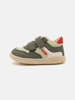 Sneakersy niskie Kickers