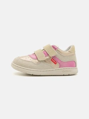Sneakersy niskie Kickers