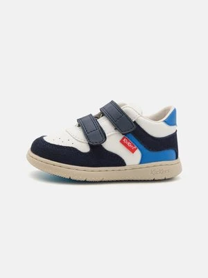 Sneakersy niskie Kickers granatowy