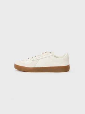 Sneakersy niskie Lacoste