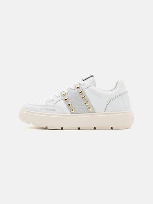 Sneakersy niskie Love Moschino