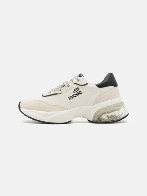 Sneakersy niskie Love Moschino