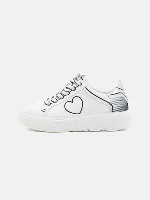 Sneakersy niskie Love Moschino