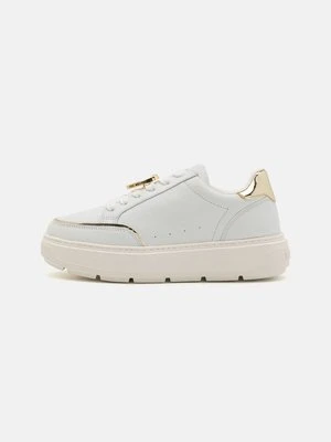 Sneakersy niskie Love Moschino