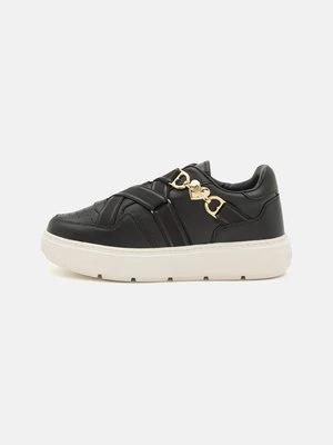 Sneakersy niskie Love Moschino