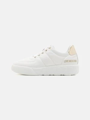 Sneakersy niskie Love Moschino