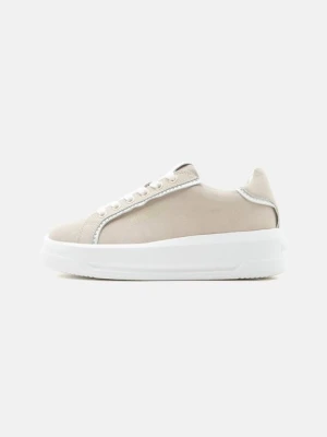 Sneakersy niskie LOVE MOSCHINO mleczny