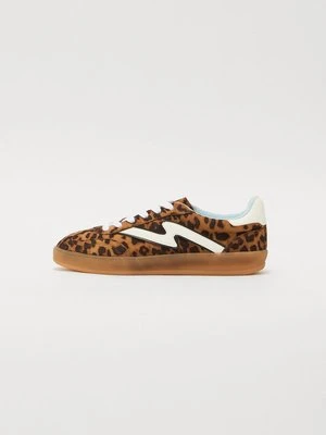 Sneakersy niskie Madden Girl