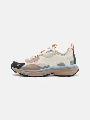 Sneakersy niskie Maison Kitsuné