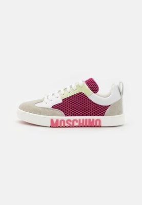 Sneakersy niskie Moschino