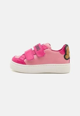 Sneakersy niskie Moschino