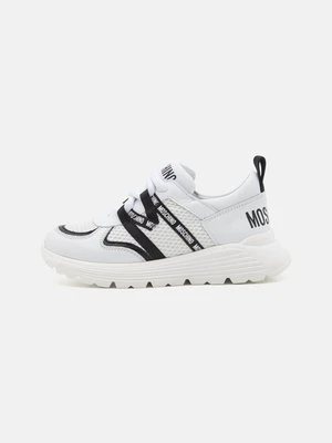 Sneakersy niskie Moschino