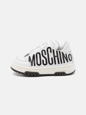 Sneakersy niskie Moschino