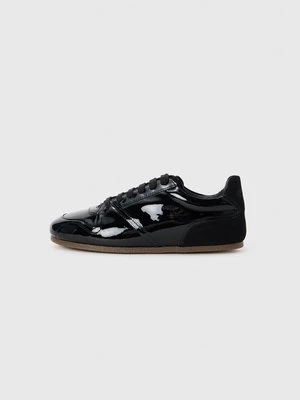 Sneakersy niskie Moschino