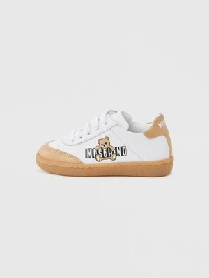 Sneakersy niskie Moschino