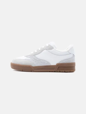 Sneakersy niskie MOSCHINO biały