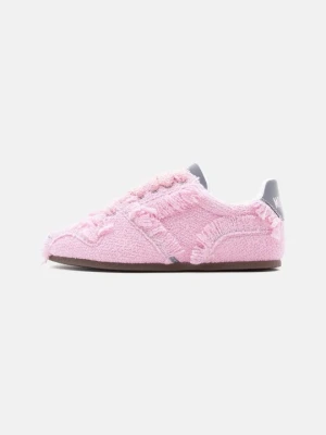 Sneakersy niskie MOSCHINO różowy