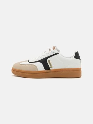 Sneakersy niskie mtng