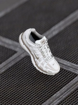 Sneakersy niskie Nike beżowy