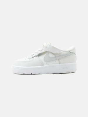 Sneakersy niskie Nike biały