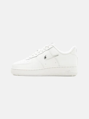 Sneakersy niskie Nike mleczny