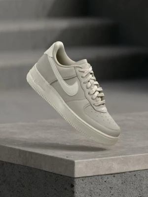 Sneakersy niskie Nike mleczny