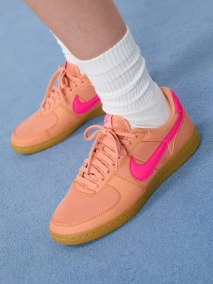 Sneakersy niskie Nike pomarańczowy