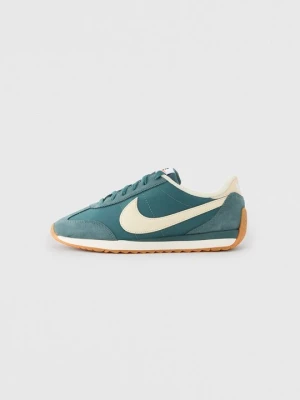 Sneakersy niskie Nike pomarańczowy
