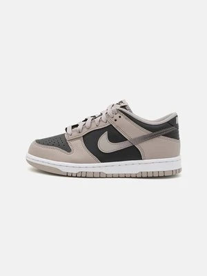 Sneakersy niskie Nike Sportswear