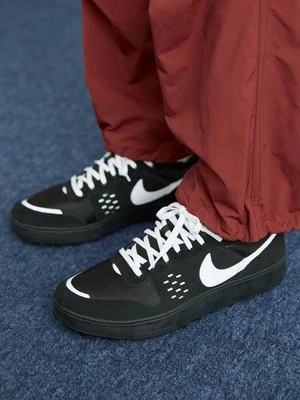 Sneakersy niskie Nike czarny