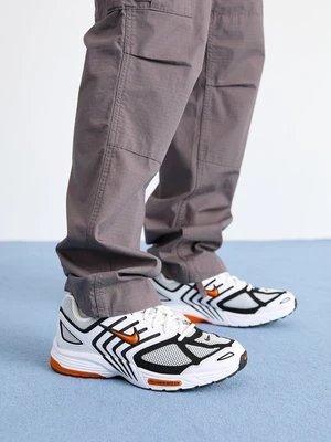 Sneakersy niskie Nike biały