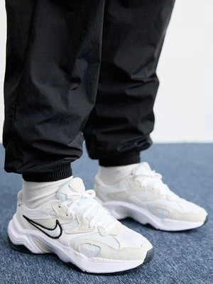 Zdjęcie produktu Sneakersy niskie Nike mleczny