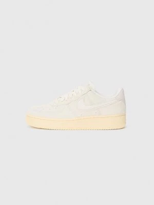 Zdjęcie produktu Sneakersy niskie Nike mleczny