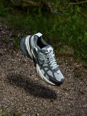 Zdjęcie produktu Sneakersy niskie Nike jasnoszary