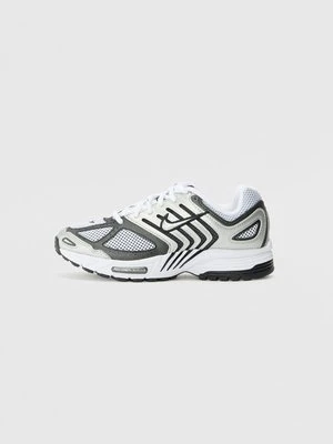 Zdjęcie produktu Sneakersy niskie Nike srebrny
