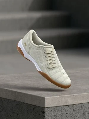Sneakersy niskie Nike mleczny