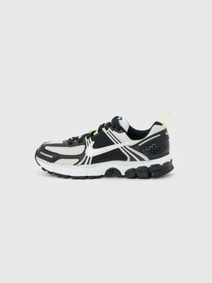 Sneakersy niskie Nike czarny