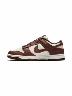 Sneakersy niskie Nike brązowy