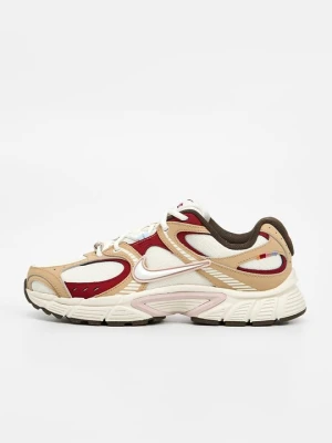 Sneakersy niskie Nike srebrny