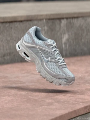 Sneakersy niskie Nike szary