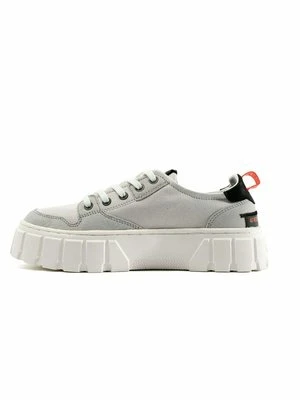 Sneakersy niskie Palladium
