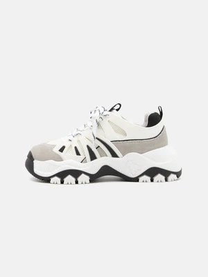 Sneakersy niskie PATRIZIA PEPE