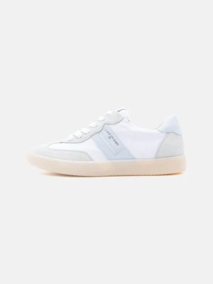 Sneakersy niskie PAUL mleczny