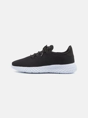 Sneakersy niskie Pier One