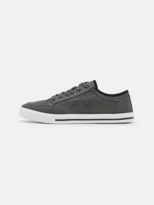 Sneakersy niskie Pier One By Zalando szary