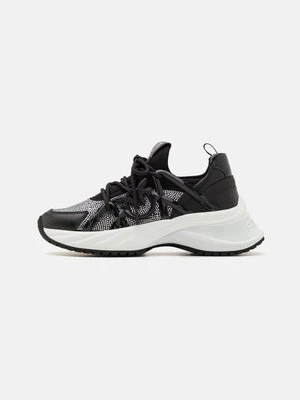 Sneakersy niskie pinko