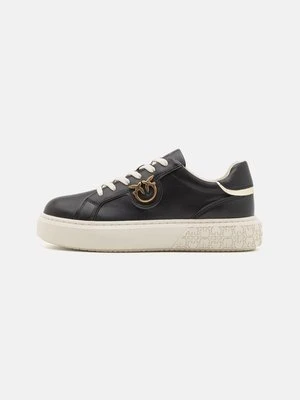 Zdjęcie produktu Sneakersy niskie pinko