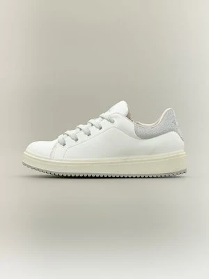 Sneakersy niskie Primigi biały